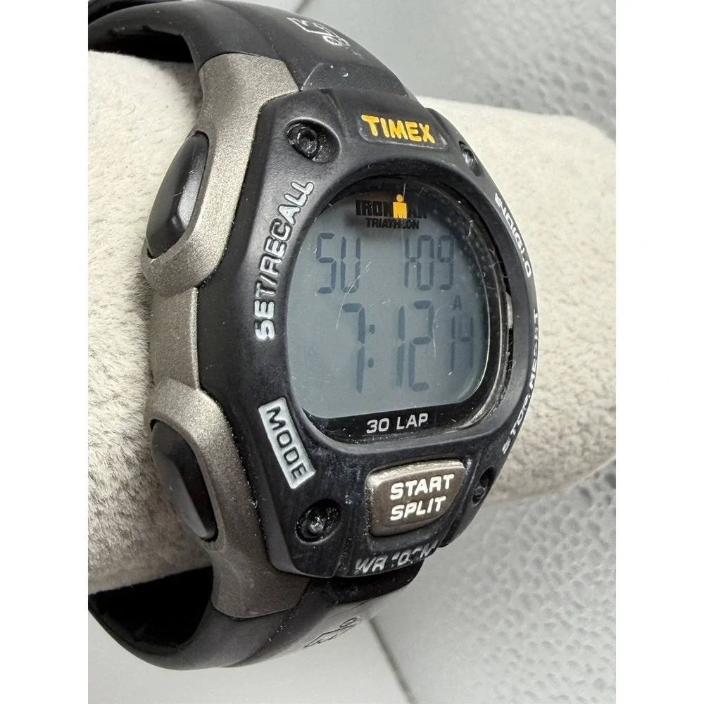 Timex 170 Mens Watch New Battery‎ W6 2012 Black 38MM 8.25